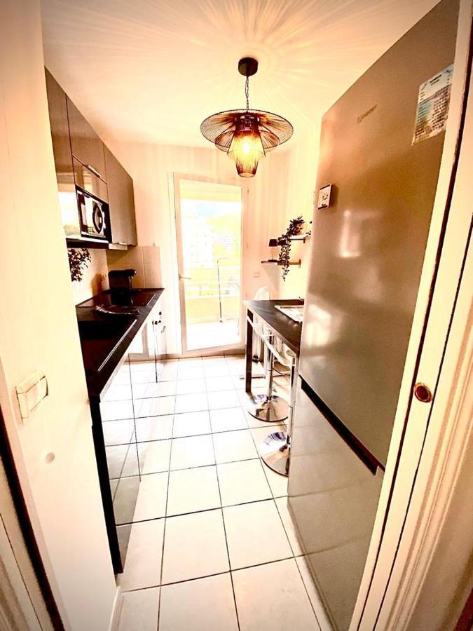 L'Exotique Apartment Ментона Екстериор снимка