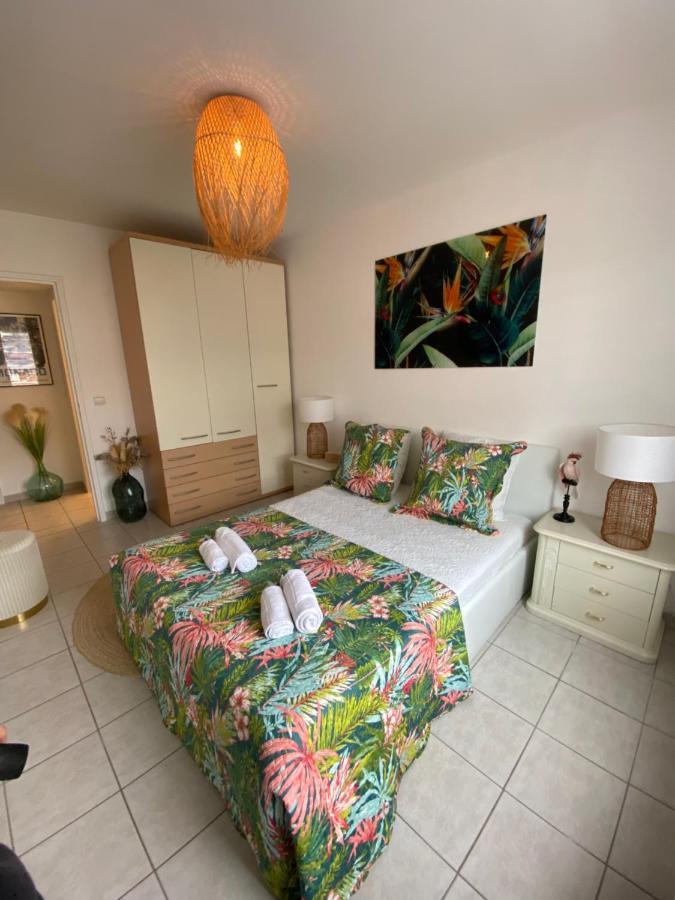L'Exotique Apartment Ментона Екстериор снимка