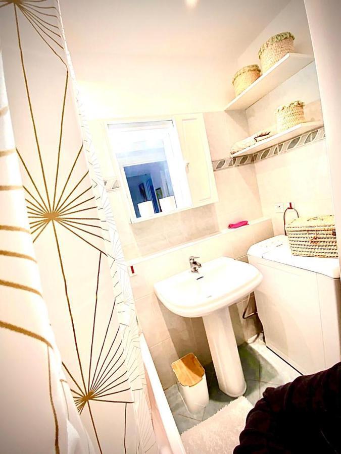 L'Exotique Apartment Ментона Екстериор снимка